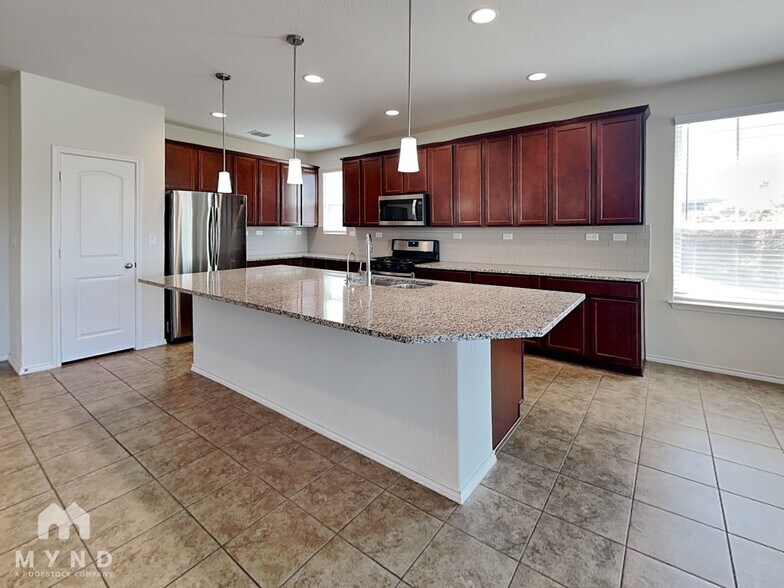 Building Photo - 9023 Canopy Bnd