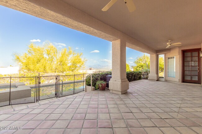 Building Photo - 15848 E Brodiea Dr