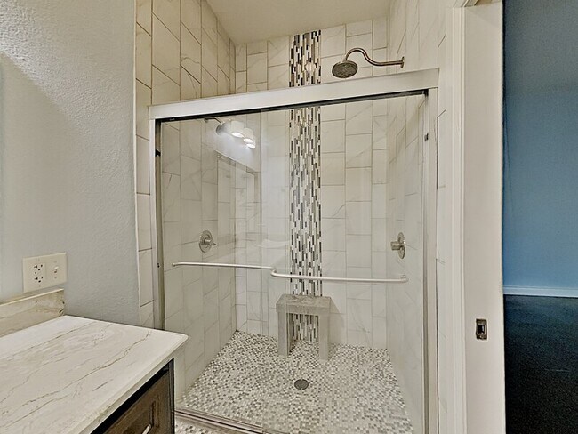 Building Photo - 1414 Record Crossing Rd