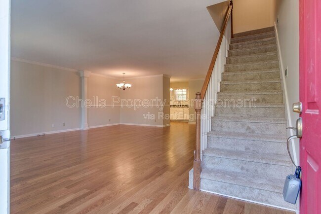 Building Photo - 2615 Habersham Ave
