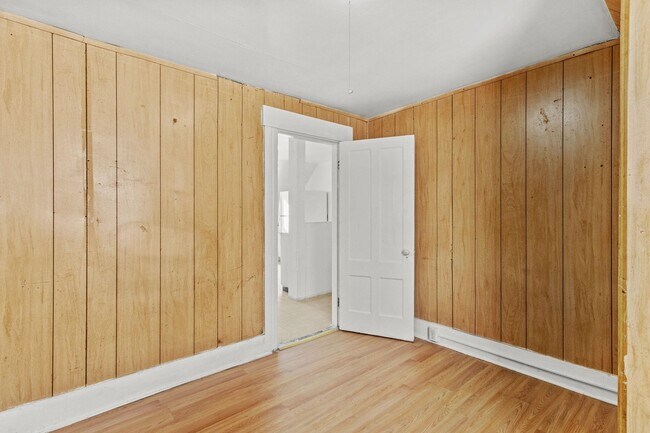 Building Photo - 278 Auburn St