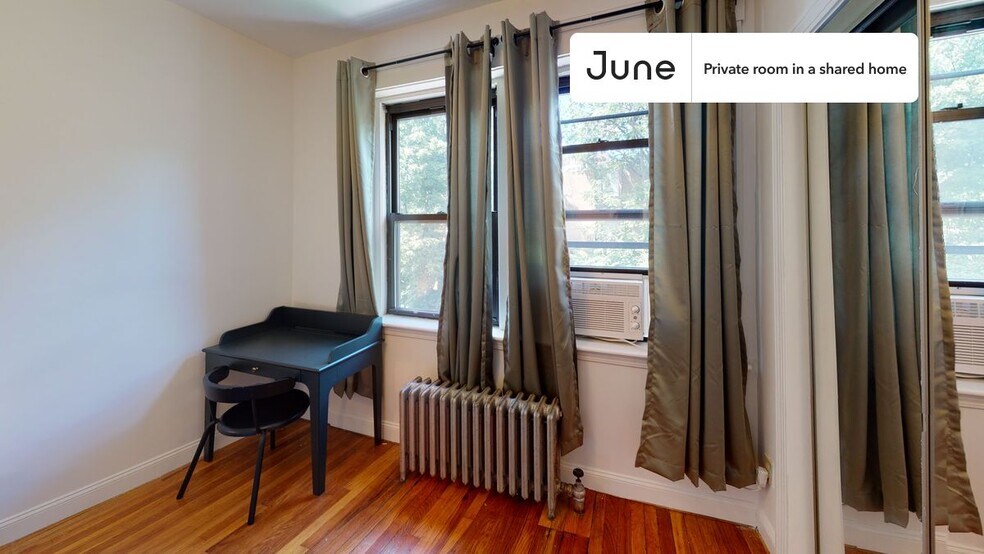 Building Photo - Room in Shared 4 bed/2 bath home