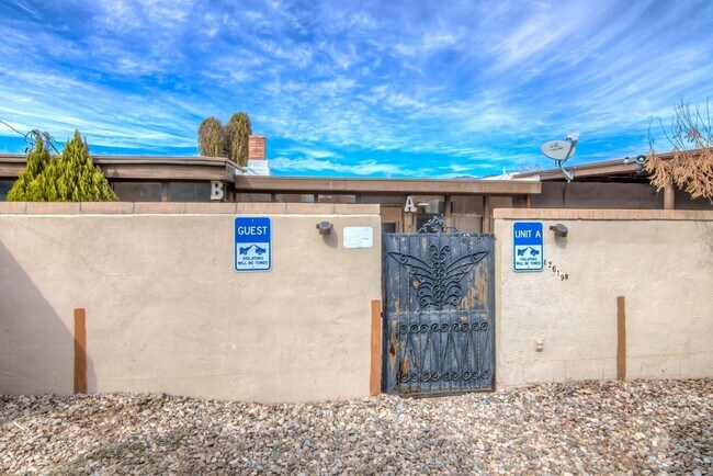 Building Photo - Spacious 4BR in Tucson