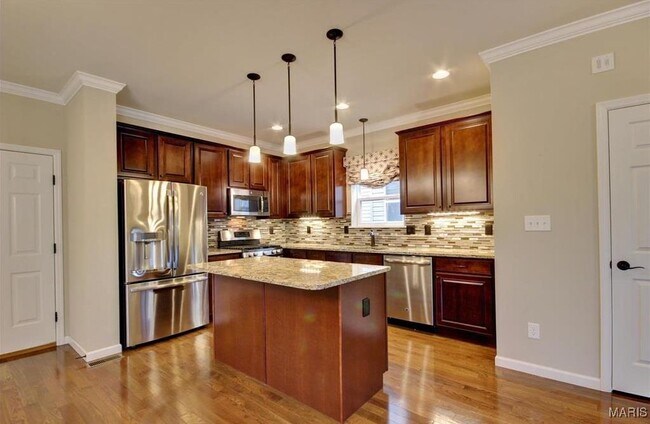 Building Photo - 9753 Wilderness Battle Cir