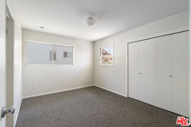 Building Photo - 4513 Wawona St