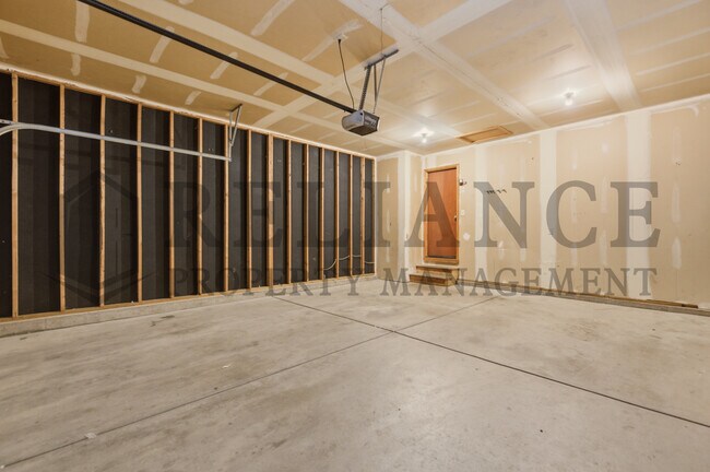 Building Photo - 9922 E Kinkaid Cir