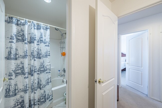 Building Photo - 3324 W Ave J-10