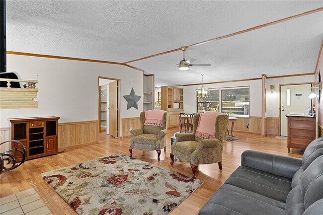 Building Photo - 13904 Co Rd 109D