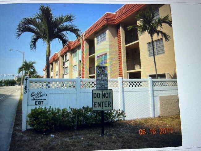 Building Photo - 4143 N Ocean Blvd