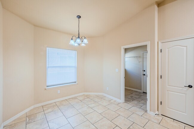 Building Photo - 14381 Alma Point Dr