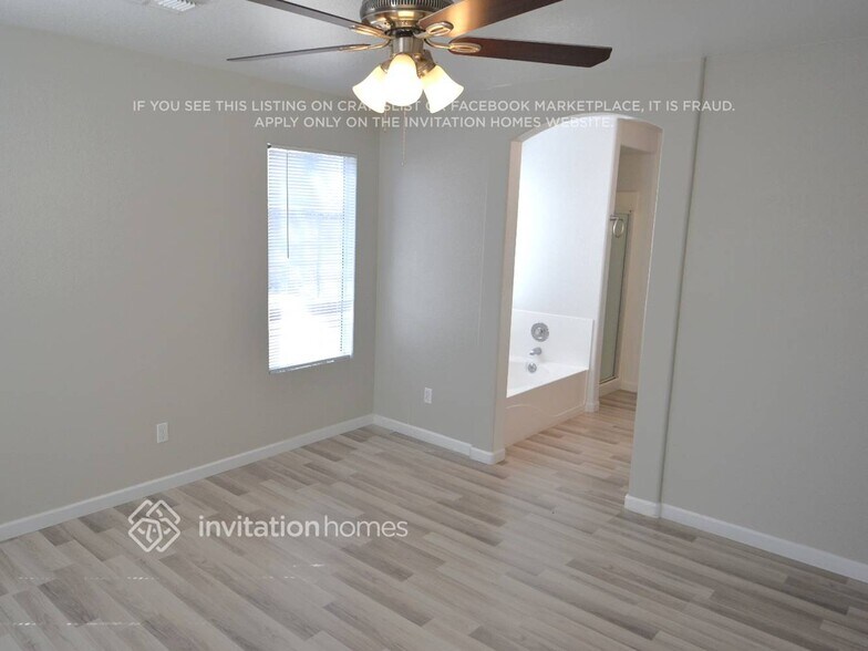 Building Photo - 5029 W Ponderosa Ln