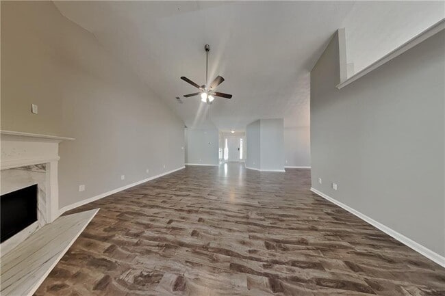 Building Photo - 3845 Rajean Dr