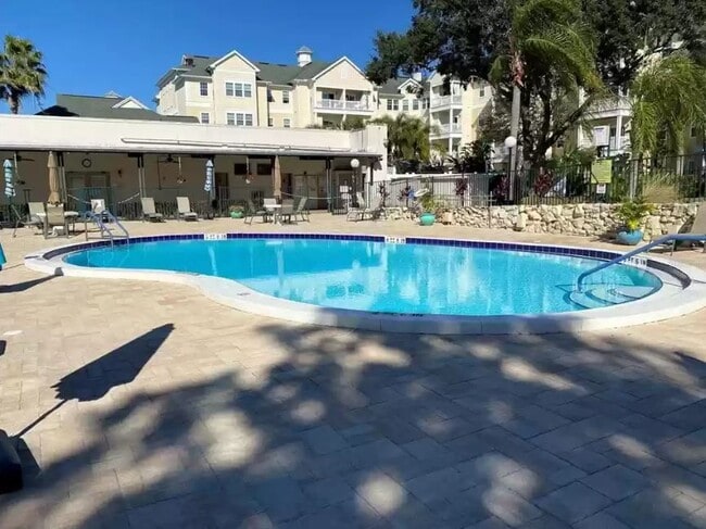 Building Photo - 1235 S Highland Ave