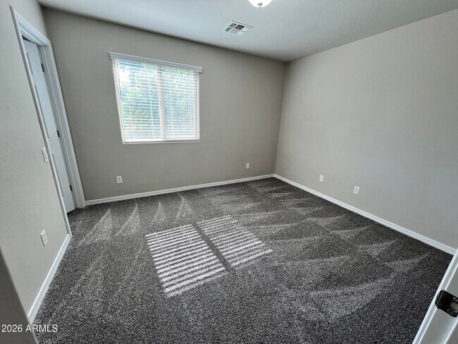 Building Photo - 4642 S Carmine Ln