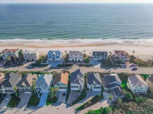 Building Photo - 692 Sand Isles Cir