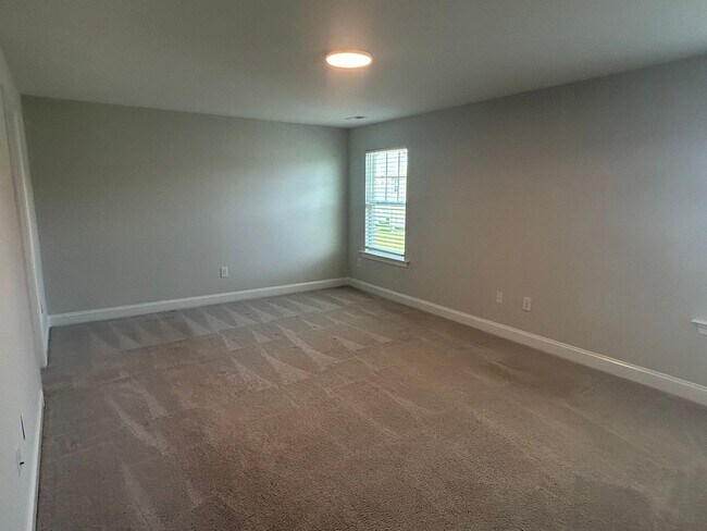 Building Photo - 3 Bed | 2.5 Bath House in Holly Springs