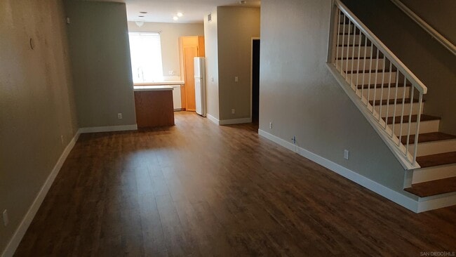 Building Photo - 918 Camino De La Reina