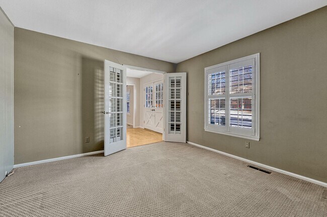 Building Photo - 7398 S Hudson Way