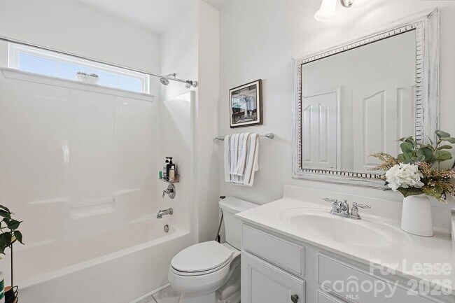 Building Photo - 8120 Madrigal Ct