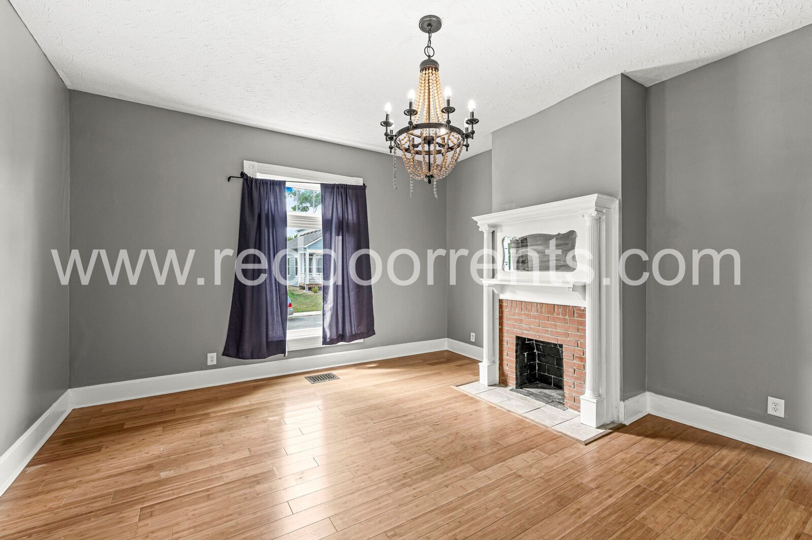 Building Photo - 2037 Bellefontaine St