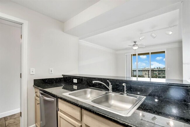 Building Photo - 345 Bayshore Blvd