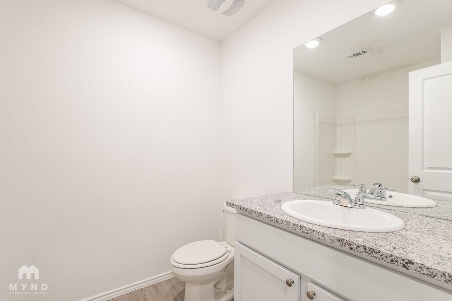Building Photo - 351 Ambush Ridge