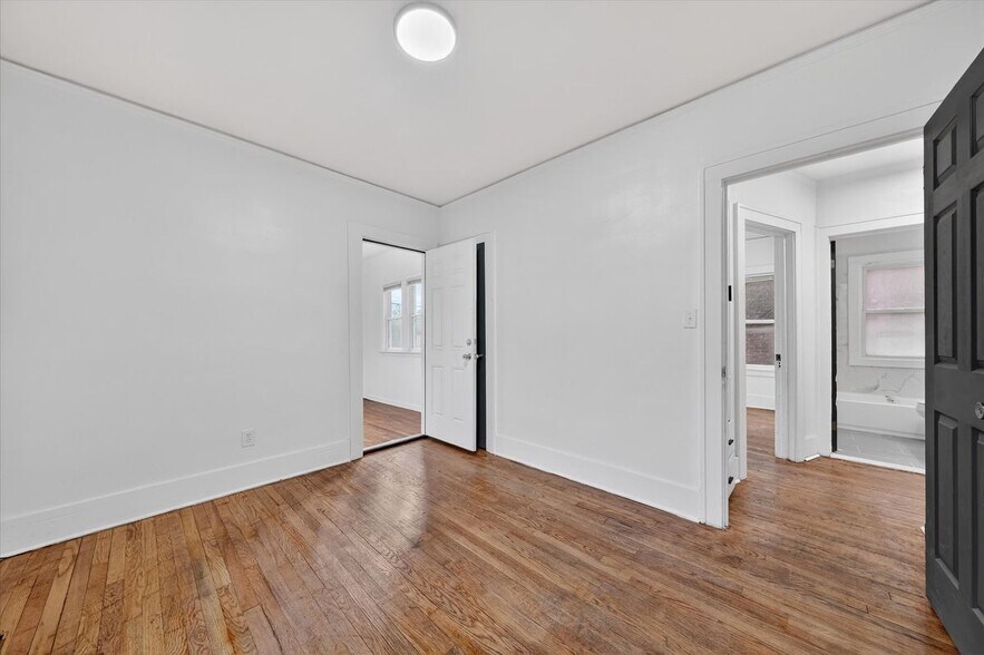 Building Photo - 16890 Stoepel St