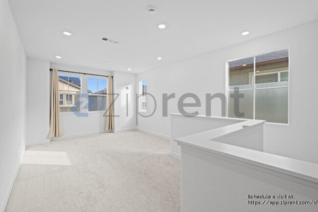 Building Photo - 208 Wellspring Ln