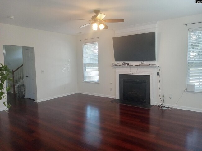 Building Photo - 403 Henslowe Ln