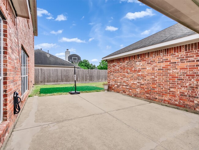Building Photo - 4409 Juan Carlos Ct