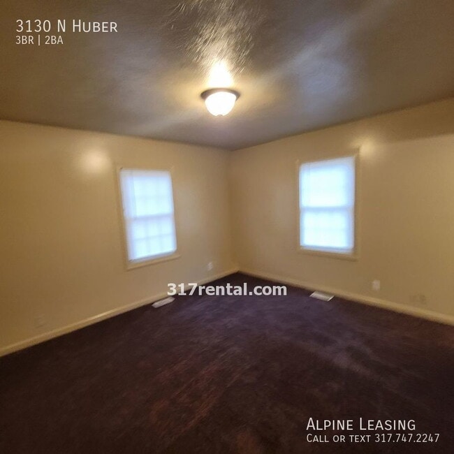 Building Photo - Beautiful 3 bedroom