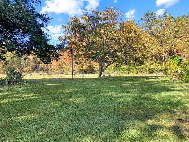 Building Photo - 3551 McCorkle Dr