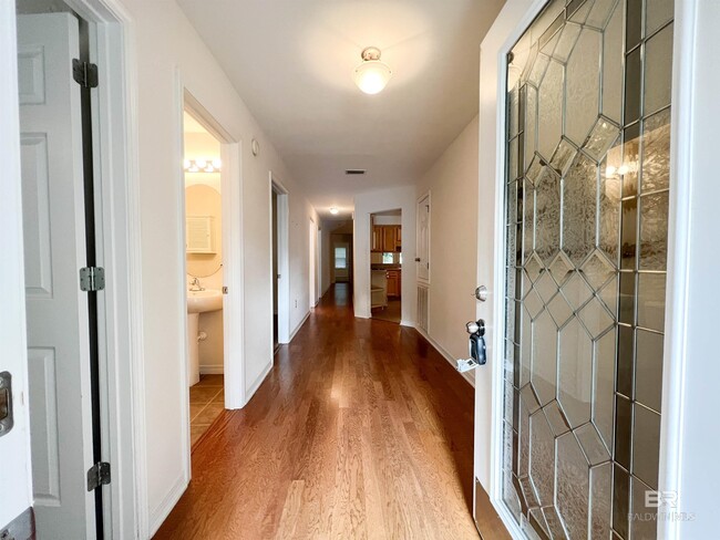 Building Photo - 31565 Heidelbrook Loop