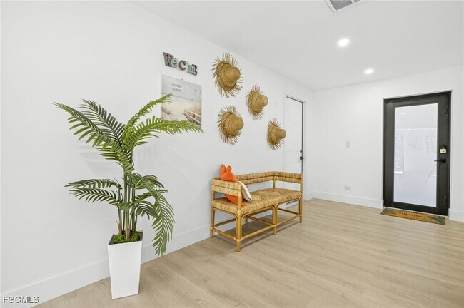 Building Photo - 1105 Skiff Pl