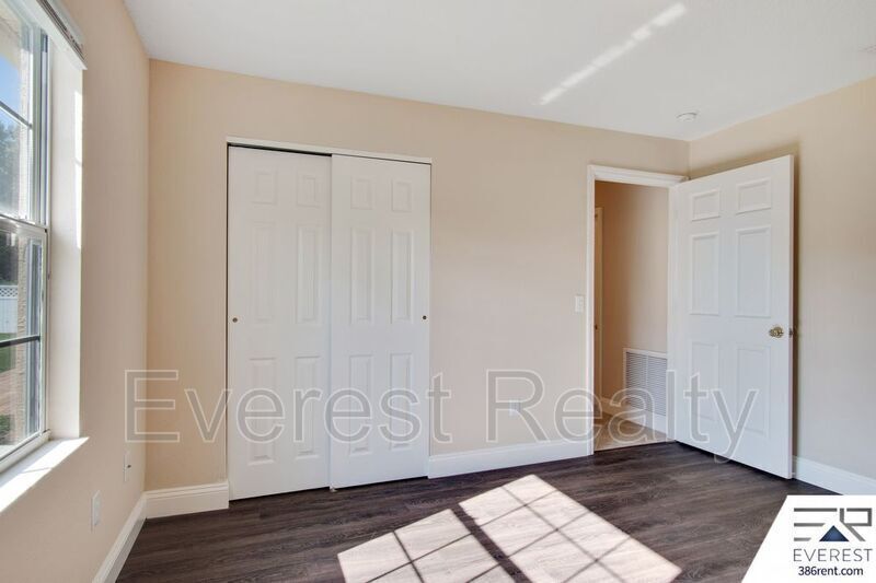 Building Photo - 66 Rockefeller Dr