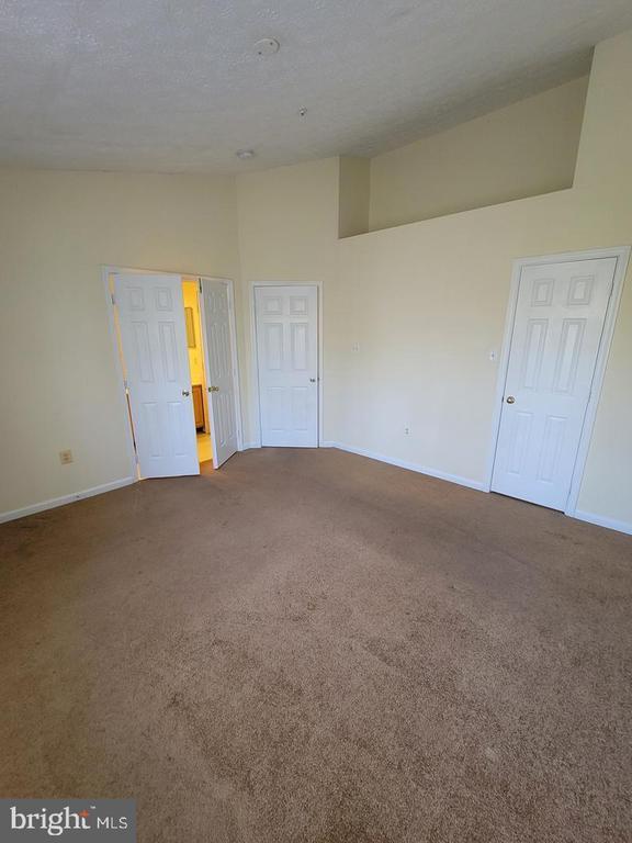 Building Photo - 12339 Sweetbriar Pl