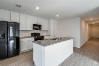 Building Photo - 726 Ponderosa Ln