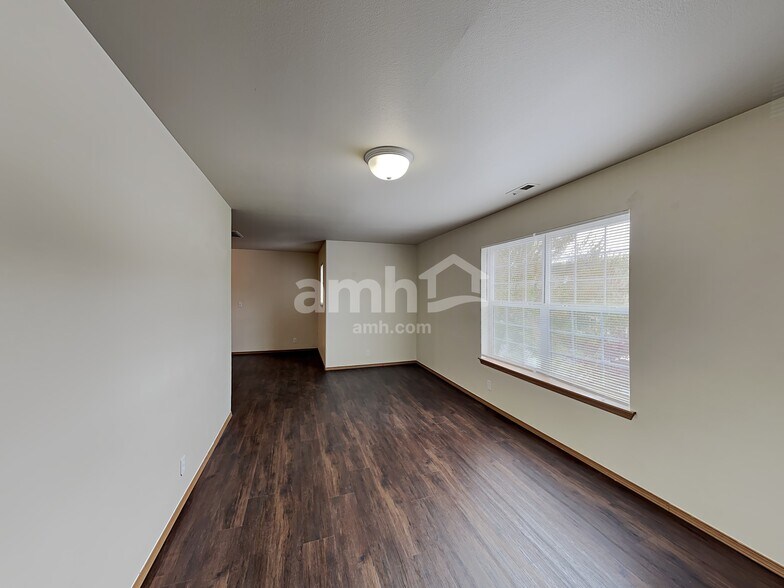 Building Photo - 18126 96th Ave E