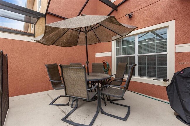 Building Photo - 2935 Buccaneer Palm Rd