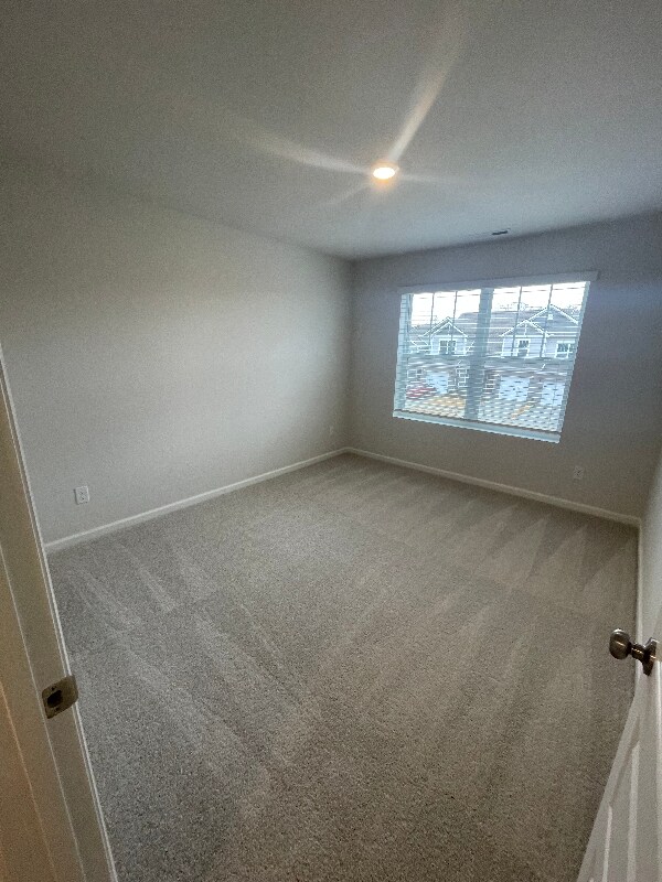 Building Photo - 1715 Manuka Ln