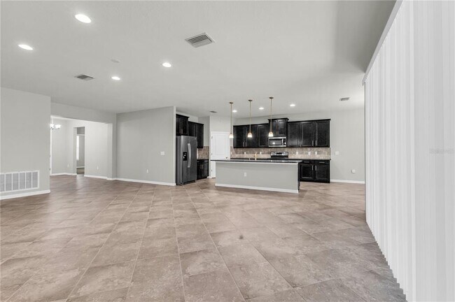 Building Photo - 15602 High Bell Pl
