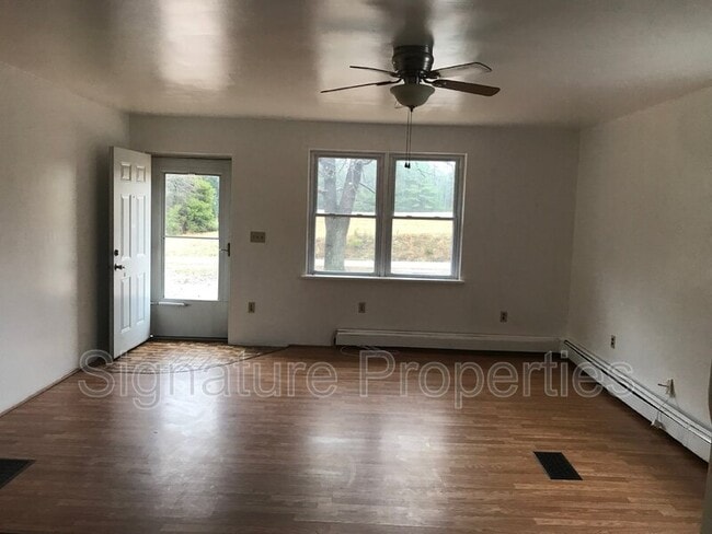 Building Photo - 2153 Swain Rd