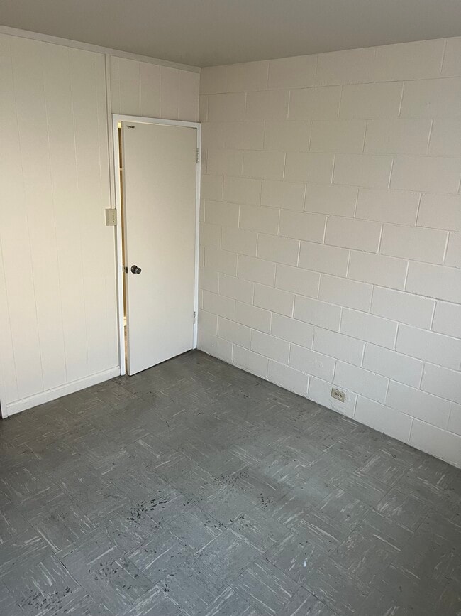 Bedroom - 1628 Kahai St