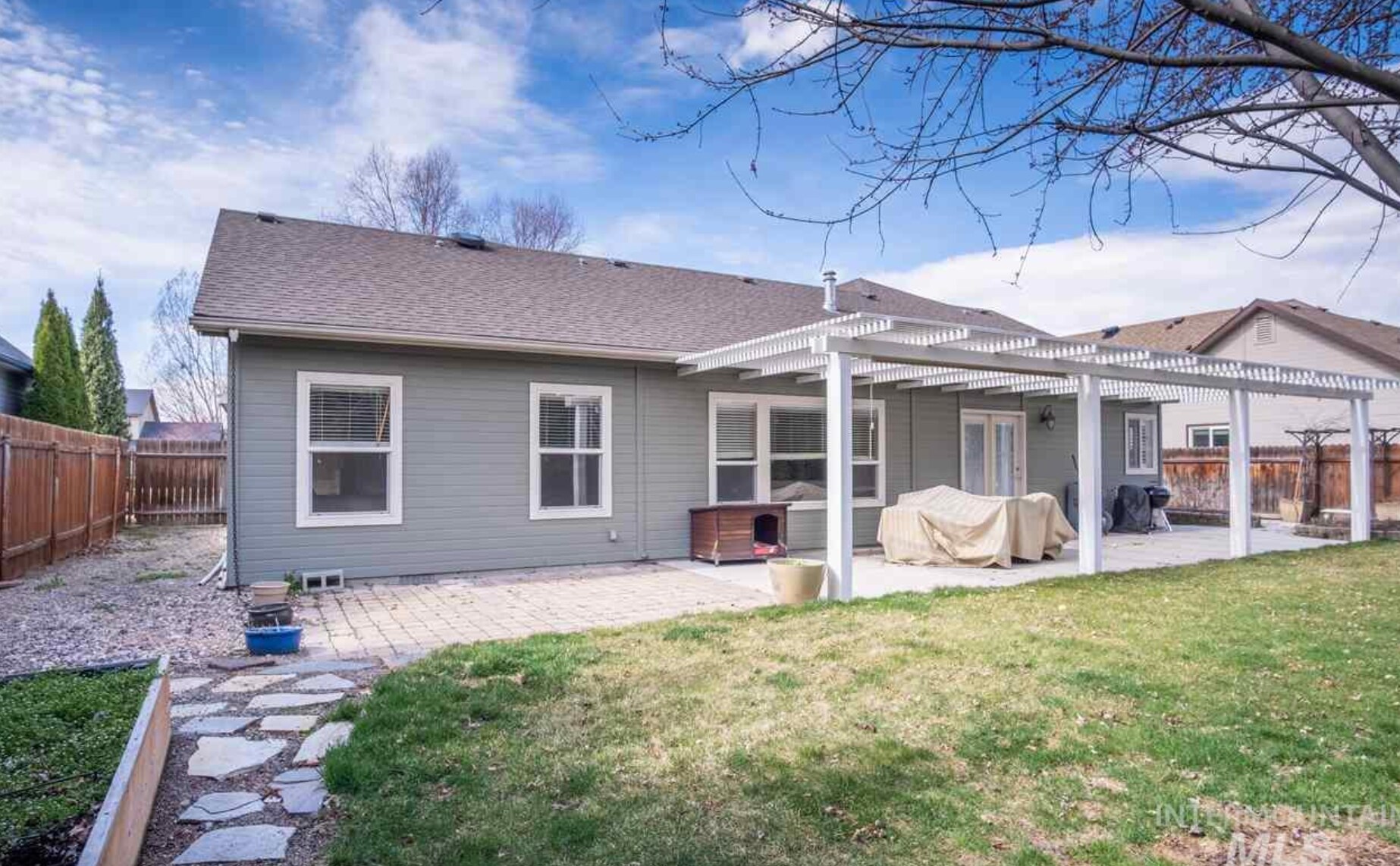 Building Photo - 218 S Parkinson Pl