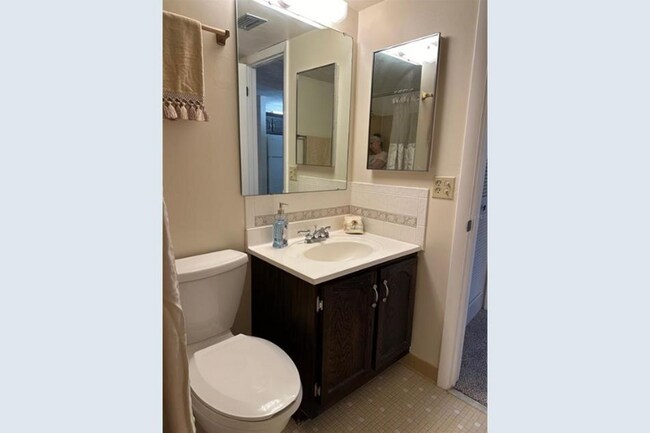 Building Photo - 4801 Airport Rd