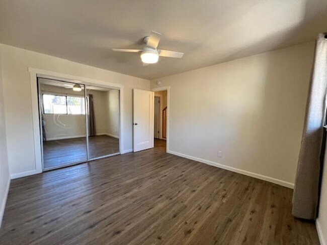 Building Photo - 3721 Aspen Ave