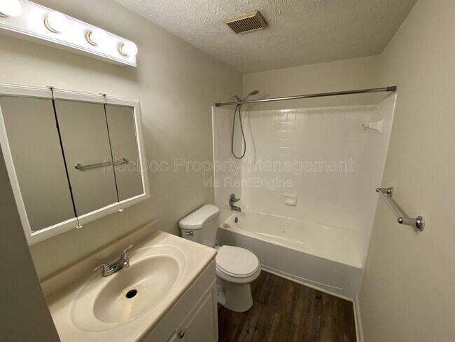 Building Photo - 4749 Hedrick Ln