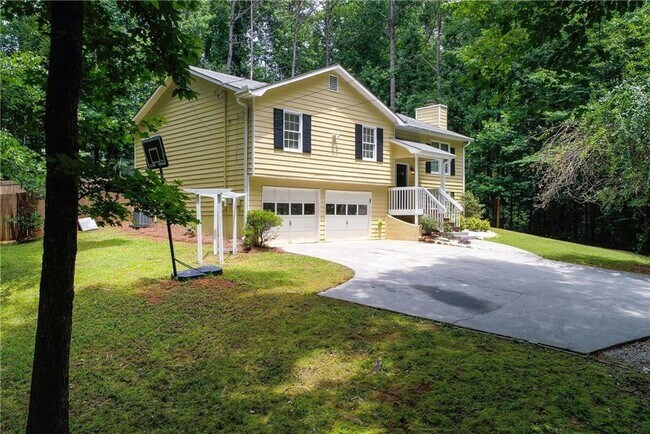 Building Photo - 127 Angela Ln