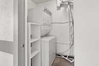 Building Photo - 5148 Cribari Pl