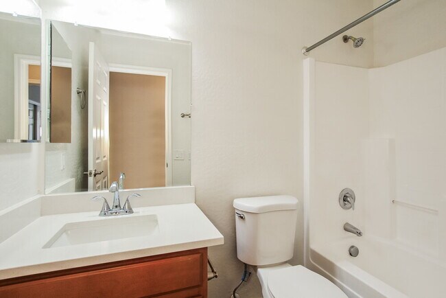 Building Photo - 23257 W Cocopah St